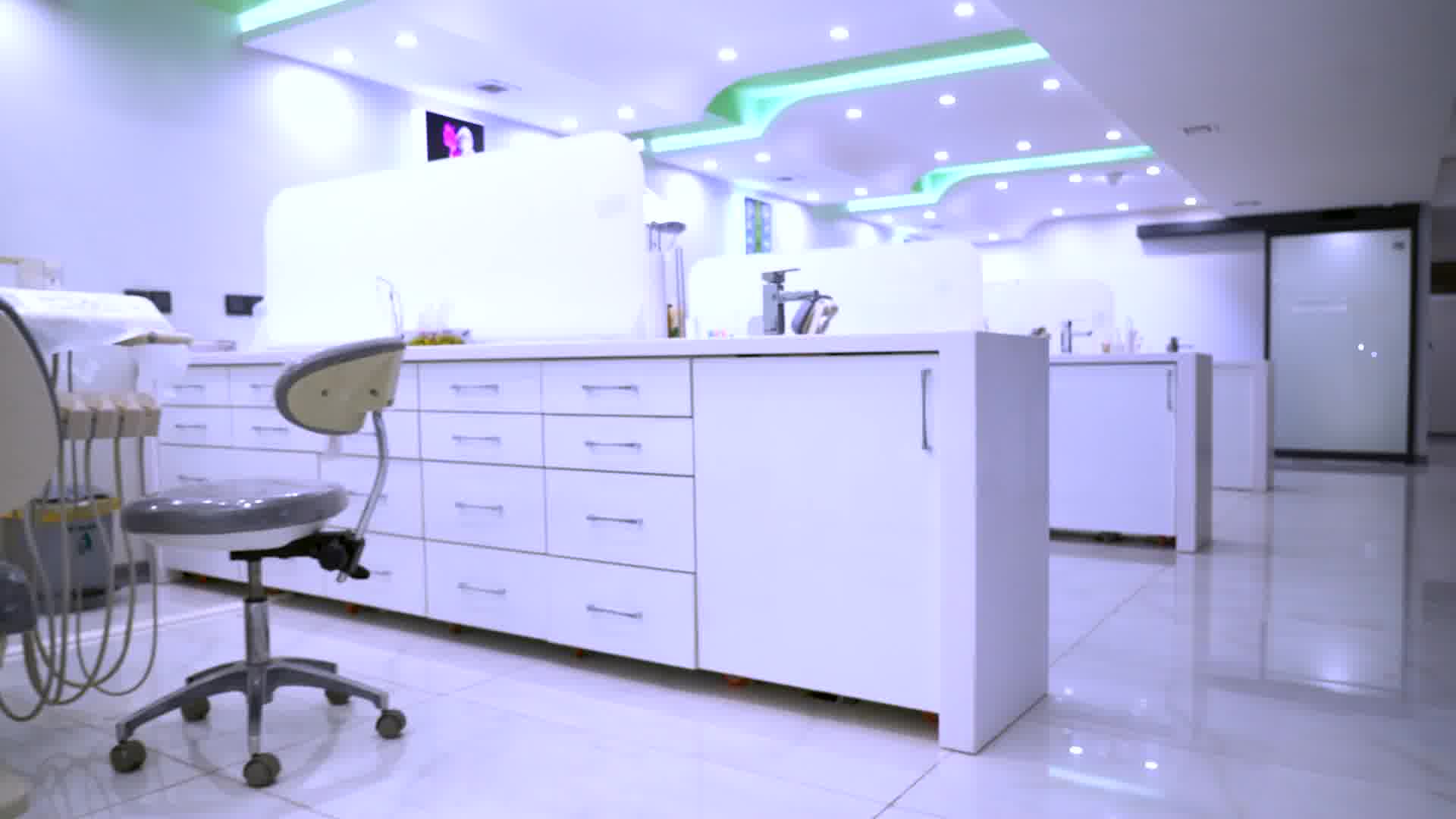 رضایت مراجعه کنندگان کلینیک دندانپزشکی بارانا